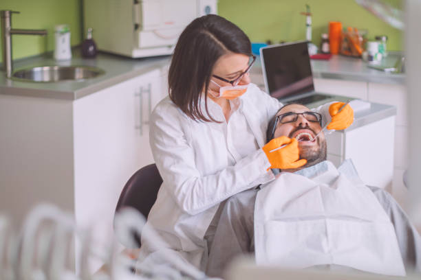 Best Emergency Dental Care for Broken or Chipped Teeth in Island Lake, IL